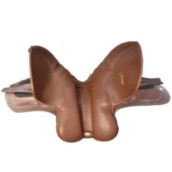 Wintec 17.5" Used All Purpose Saddle -Prestige Store A234 Bottom