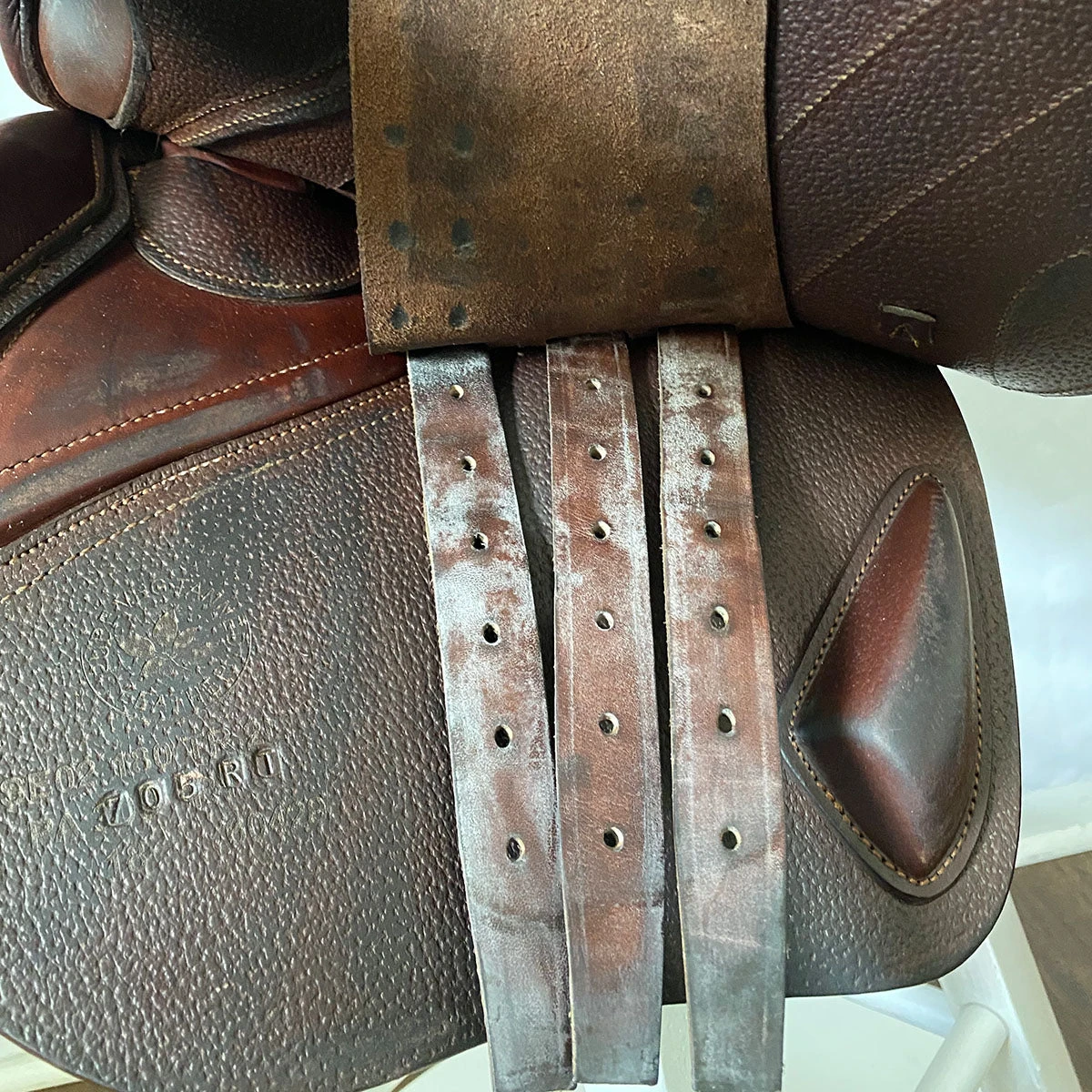 CWD SE02 Medium Deep Seat 18" Used Close Contact Saddle 4 CWD SE02 Medium Deep Seat 18" Used Close Contact Saddle - Image 2