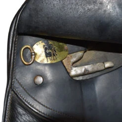 JRD Saddlery Bella 17" Used Dressage Saddle -Prestige Store D586 JRD Bella 17in Reg blk 03