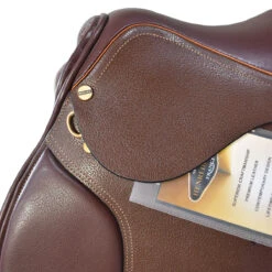 HDR Advantage 16 1/2" Close Contact Saddle -Prestige Store NEW C1382 HDR Advantage 16.5in Austrailian.Nut Close.Contact.Saddle 03