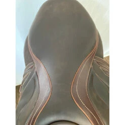 Devoucoux Biarritz Lab 17 1/2" Used Close Contact Saddle 7 Devoucoux Biarritz Lab 17 1/2" Used Close Contact Saddle -Prestige Store c1426 seat